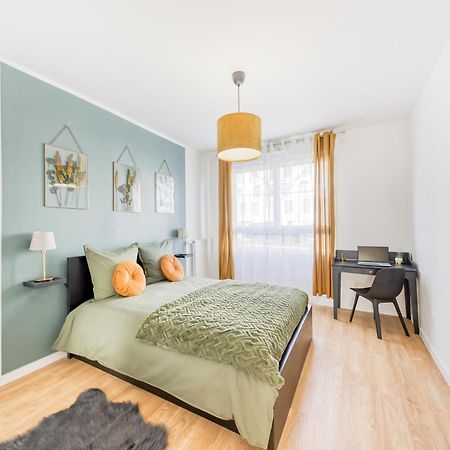 Massy Serenity - 64M2, Terrace, Balcony, Parking מראה חיצוני תמונה