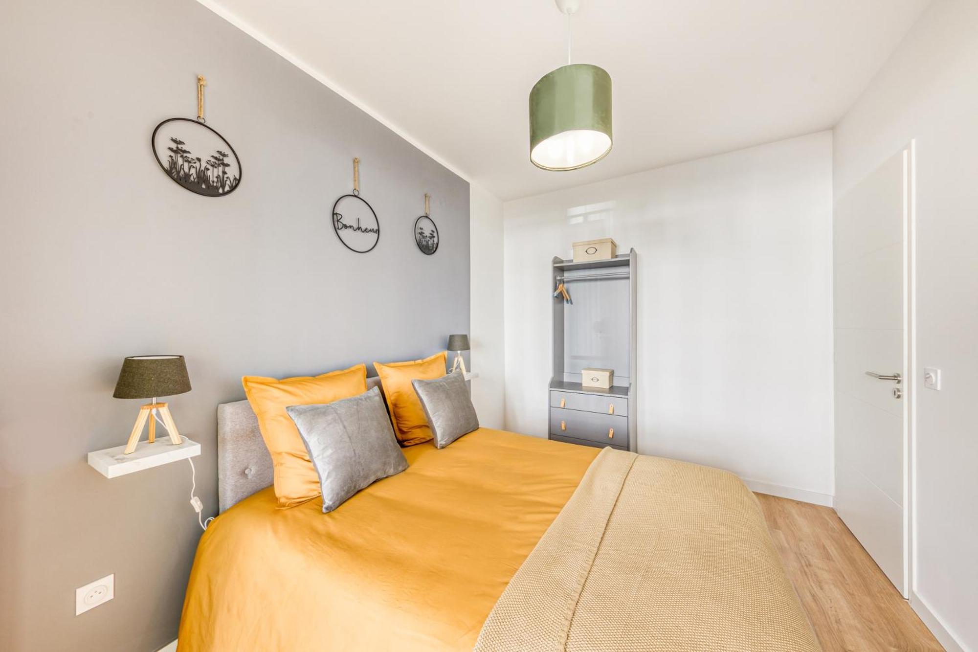 Massy Serenity - 64M2, Terrace, Balcony, Parking מראה חיצוני תמונה