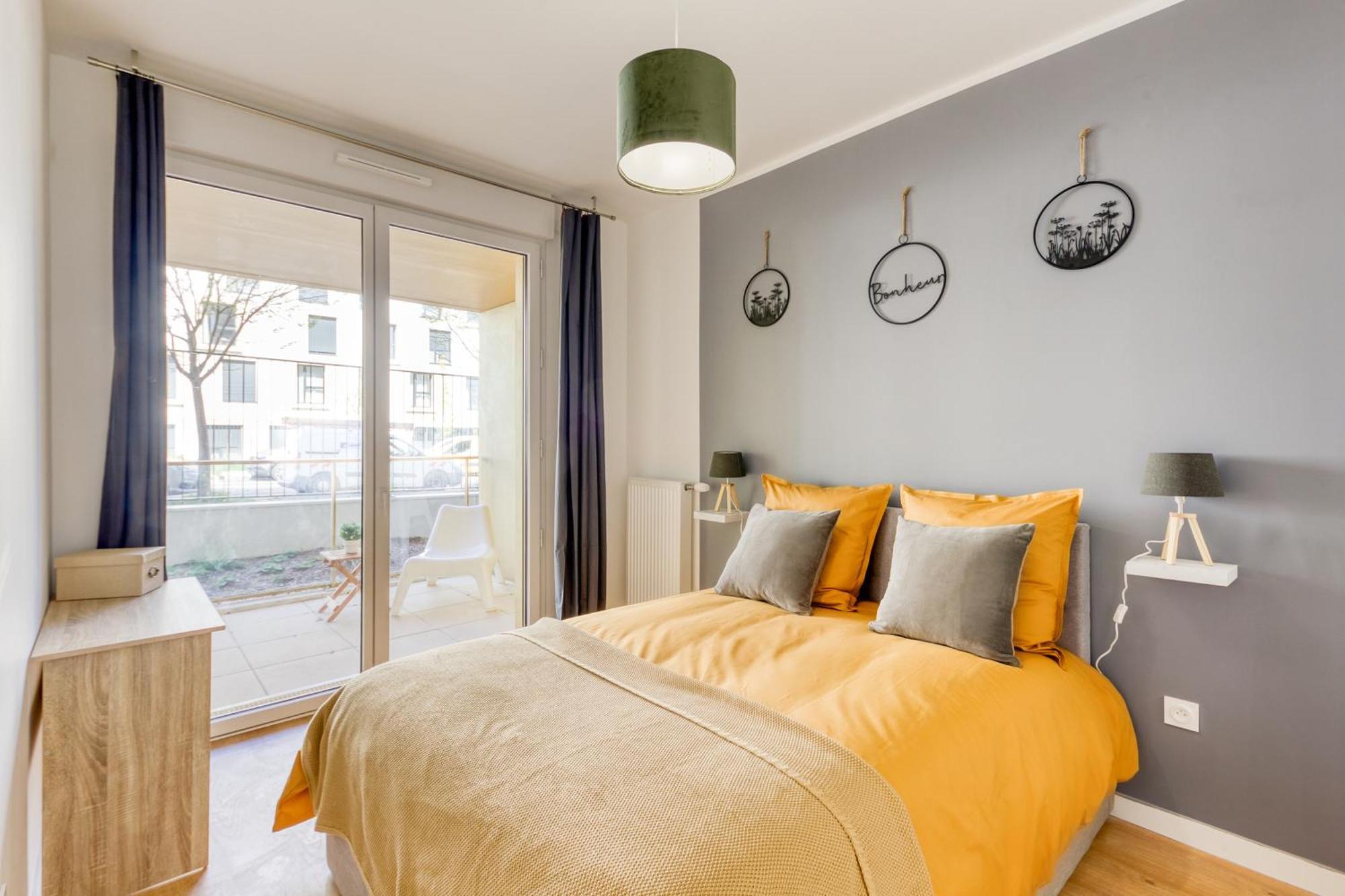 Massy Serenity - 64M2, Terrace, Balcony, Parking מראה חיצוני תמונה